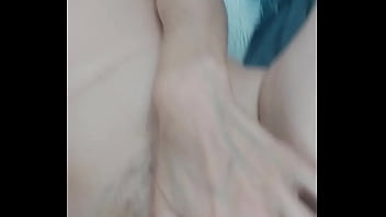 Preview 4 of Solo Mus - playing naughty with my fingers in my bed