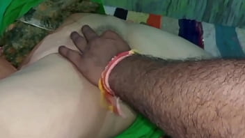 Preview 2 of Big Beatiful - Neighbor uncle fucked his niece for 500 rupees.