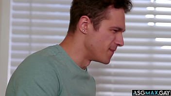 Preview 1 of Teen Black Pussyxxvideo - Jayden Marcos vs Derek Kage! Perfection!!!