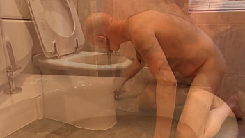 Preview 4 of American Sex Vbieo - Licking a Piss Covered Toilet