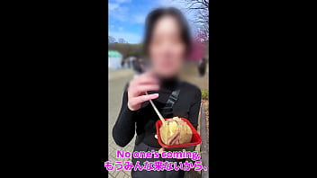 Preview 2 of Family Spitroast - 【人妻上司と後輩のセックス】「え？今日私達二人きり？」お花見デートで真面目な上司と激エロ展開に！