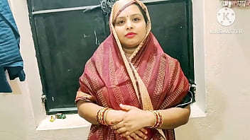 Preview 1 of Hijab Lesbian Nude - Indian Desi bhabhi fuking neighbour boy&#039_s