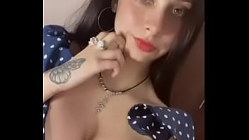 Preview 3 of Victoria June Bound Porn - Julieta me daja ver cada parte de su cuerpo
