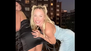 Preview 4 of Xxx Six Videso - RT and we send you our pussies in this balcony in DM
