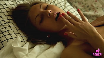 Preview 3 of He Cumed In My Wife - Hot Babe Roxana Pleases Her Pussy With A Vibrator!