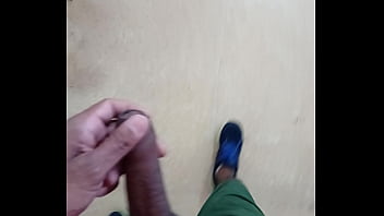 Preview 4 of Mp4 Sex Wen Com - Batendo no banheiro cheio de gente