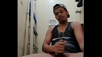 Preview 4 of Mom Sleep Surprise Son - batendo no banheiro