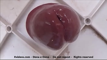 Preview 1 of Babel Double - Glory hole caseiro - Cogumelo vermelho gozando