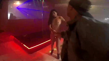 Preview 1 of Black American Sex Videos - Amiga fez show de sexo na casa de swing.