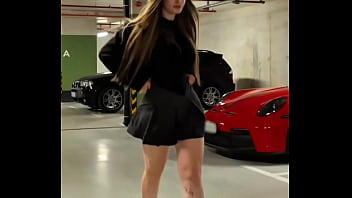 Preview 2 of Xxx Prameela - How do you like my horsewalk?