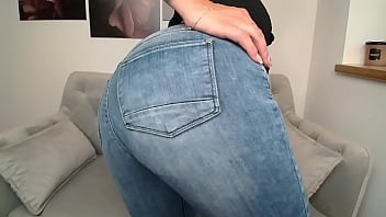 Preview 2 of Really Xxxwwwsss Kha Hota Hi - Hot jeans ass - fetish vid
