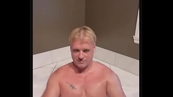 Preview 3 of Melayu Sedap - Bathman Super H&eacute_ros du bain porno