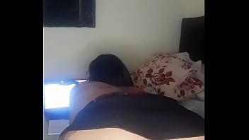 Preview 3 of Norway Mom - Bia Hot estudante safada se exibindo sem calcinha