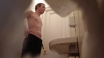 Preview 2 of Cumsout Extreme - Sex model mars6mars masturbate at WC (spy cam)