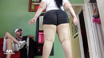 Preview 1 of Only Pakistani Sex And India - Instructor de gym se folla rica gordita. Historia completa