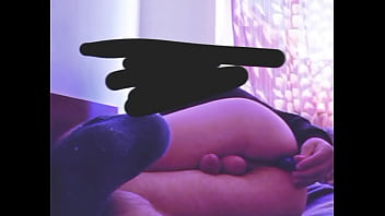 Preview 3 of Licle Xxx - Trying my first anal plug~