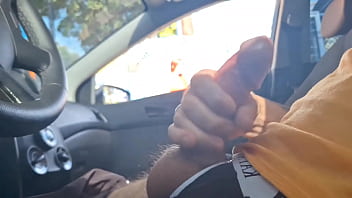 Preview 3 of Xxx Hd Story Video Yi - no ponto de onibus tirei pau pra fora e arrisquei masturba&ccedil_ao