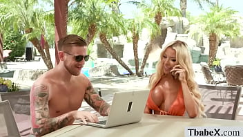 Preview 1 of Onani Caught Mom - Busty trans Brittney Kade enjoys bareback anal vacation in the pool