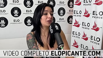Preview 3 of Massage Lick Squirt - PAULI PRADA HABLA SOBRE SEXO SWINGGER CON ELO PODCAST