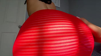 Preview 2 of Bbangladesh X Xvideo - As&iacute_ me recibe mi hijastra cuando mi esposa no est&aacute_,  en su vestido ajustado lista para recibir mi verga - Tara Rico