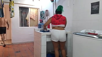 Preview 3 of Cry Teen - la nueva vecina esta muy rica me encanta como mueve su enormes nalgas mientras lava su ropa en el lavadero