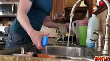 Preview 1 of Arika Momtani - Cleaning Leads To Delicious Mess2.mp4