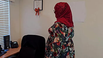 Preview 1 of Filles 16 Ans Xxx Video - BBW SSBBW - Thick ass Pawg Milf showing off  big ass and Masturbating fat pussy after peeing (big butt pissing)