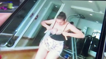 Preview 3 of Dokdar Ni - Accidental nipple slip in gym