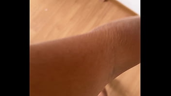 Preview 4 of Sil Torna Bala Xxxx - Domingo dia de deixar os pelinhos todos dourados ,  daquele jeitinho! E claro que no meu vip postei toda peladinha