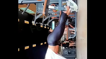 Preview 4 of Spysy J - Tbt #workout #gymgirl