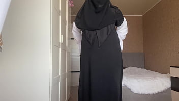 Preview 1 of Beeg Sex Mom - Busty Syrian MILF masturbates her pussy through black panties