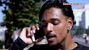Preview 2 of Xxx Com Farsi - Tatuado pirocudo fodendo o novinho