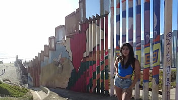 Preview 2 of Sato Squirt - NUEVA CHICA CREYENDOME QUE SOY FOTOGRAFO KRISTA REYES