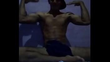 Preview 2 of Bangladeshi Vounkori Nari - De nuevo yo activo gente bella. Este putito les env&iacute_a besitos,  no sean malos besarme y follenme es lo que pido