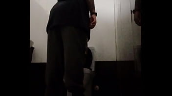 Preview 4 of Video Ya Ngono Bongo - Vaibhav Urinates In The Toilet Of The Men&#039_s Changing Room At FRCS