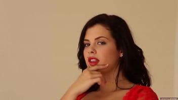 Preview 2 of Big Booty Latina - A bit of hair,  a lot of pleasure