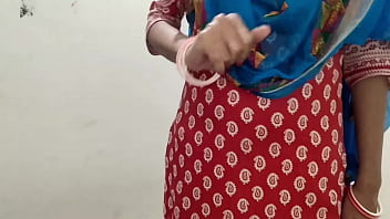 Preview 1 of Bangladeshi Video Gaan - Desi stepmom giving blowjob to young boy xxx with Hindi audio,  dirty talk,  saarabhabhi6