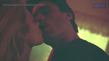 Preview 3 of Jilat Silit - Pamela Anderson in Snapdragon