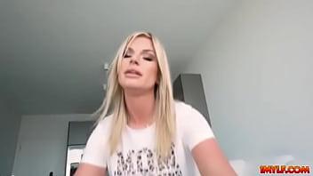 Preview 1 of Siblimgs Caught - Jun 28,  2021 You Help Me,  I Help You2.mp4