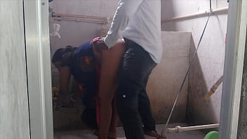 Preview 2 of Sex In Sport Club - Chupke Chupke Bhabhi Ki Jawani Ka Maza Tandoor Garam Hai!