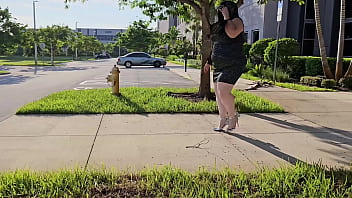 Preview 3 of Hornyy Lily - The car wash attendant cleaned my car and jerked off in my panty in the parking lot