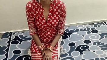 Preview 2 of Xxx Videos 2x - Desi Indian village bhabhi ne khula parlour officer ko Rishwat na Dene par aapni gaand marwai xxx Hd in Hindi audio