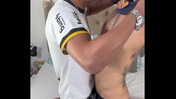 Preview 1 of Julia English Subtitle Jav - CHAMEI O SARADO DA ACADEMIA PRA IR EM CASA E MACETEI ELE NO QUARTO ENQUANTO MEU NAMORADO MALHAVA -T&uacute_lio Hernandez vs Jhon - Parte 1
