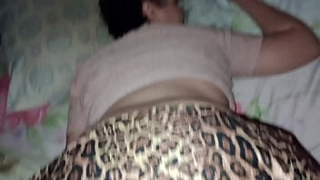 Preview 1 of Brezzees Com - COMENDO MINHA NOVINHA GOSTOSA RABUDA DE SAINHA E DE BRINDE AINDA ENCHI A SAFADA DE LEITINHO QUENTE