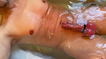 Preview 1 of Tchar Xxx Hd - Underwater Cock Ring