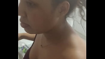 Preview 3 of Ava Koxxx Mom Caught Own Son - Hablando con mi mujer mientras limpia la casa le pido que me hagas una chupada de polla y termina c&oacute_mica la situaci&oacute_n