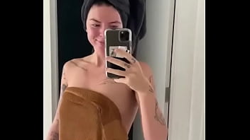 Preview 3 of Hight Milfed - Wanna see my boobs
