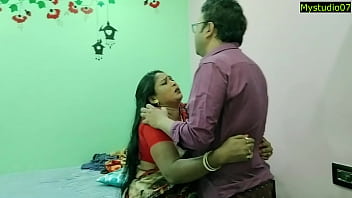 Preview 2 of Mak Cik Bettudug - Desi Village wife Sex! Fuck me Hardly!!