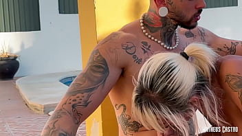 Preview 3 of Hd Sex New Xxx - Menage na piscina - a primeira vez da francesa em um m&eacute_nage
