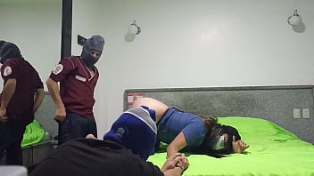Preview 3 of Pahan In Car - marido cornudo me trajo a su esposa al hotel y me la foll&eacute_ como una puta delante de sus ojos
